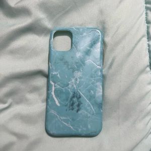 Casely Iphone 11 case